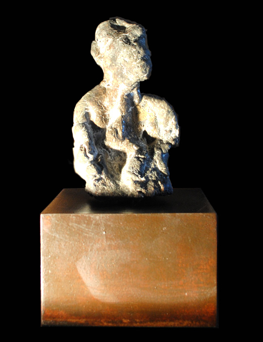 Small bases for Small Sculptures
